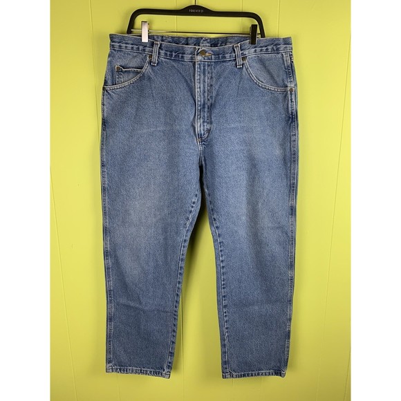 Men's  Wrangler Jeans 40x30 Blue Denim Straight Leg - Picture 1 of 11